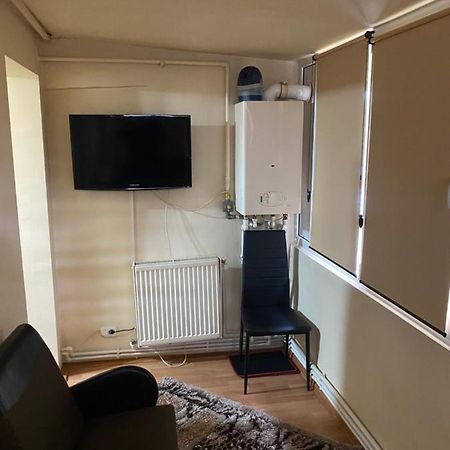 Apartament Regim Hotelier Deva Eksteriør billede