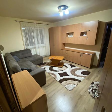 Apartament Regim Hotelier Deva Eksteriør billede
