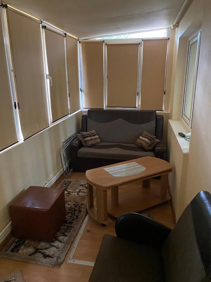 Apartament Regim Hotelier Deva Eksteriør billede